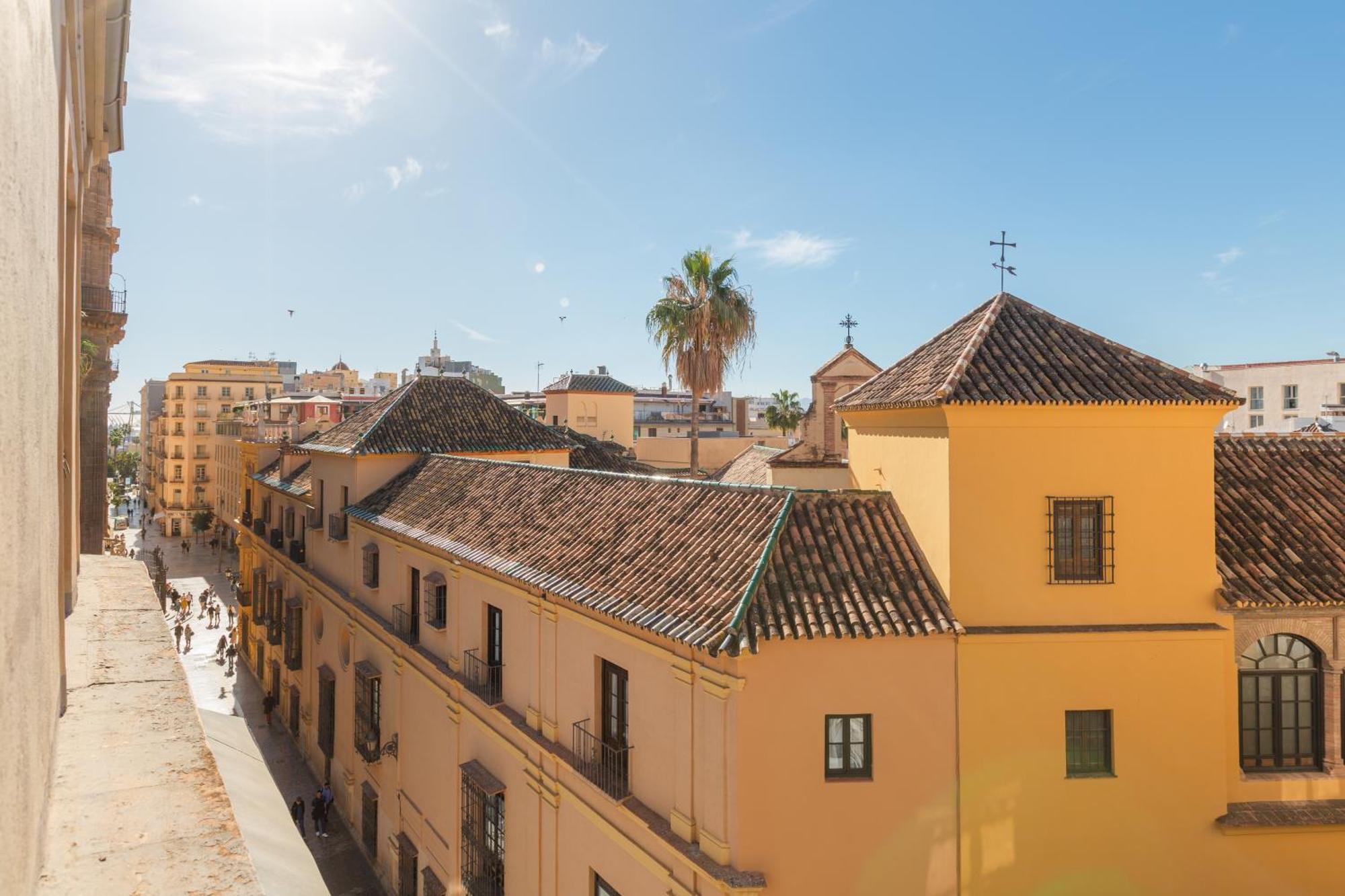 Апартаменты Balcon De La Catedral Малага Экстерьер фото